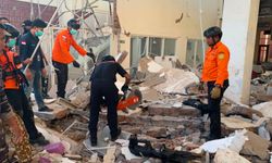 Endonezya’da deprem felaketi: 20 can kaybı!