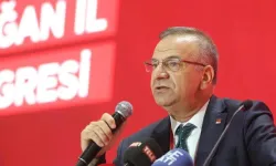 Eski Konak Başkanı Başak, CHP yönetiminde!