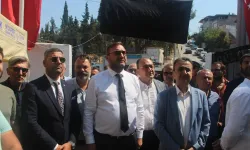 Gültepe’de protokol krizi: Gümrükçü ayakta kaldı!