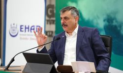 Bakan Çiftçi genç hafızlara seslendi