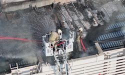 Konak’ta 8 katlı banka binasında yangın paniği