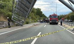 Karşı şeride geçen çekici motosiklete çarptı: 2 ölü