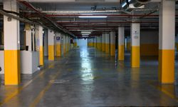 Manisa’da yeraltı otoparkı baştan yenilendi