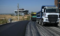 Turgutlu’da yollar yenileniyor: 4 bin ton asfalt serilecek!