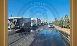 Ankara Caddesi’nde trafik kilitlendi: Yola yağ döküldü