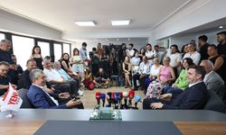 YENİ Parti İzmir’den çağrı: ‘Cesaretiniz varsa sandığı yarın getirin’