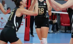 İzmir’de voleybol coşkusu erkek takımlarıyla devam edecek