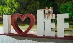 İEF’de ikinci gün: Levent Yüksel ve Bademci rüzgarı