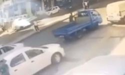 İzmir’de ‘kapı’ kazası: Ağır yaralandı!