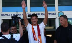 Galatasaray'ın yeni transferi Deniz Gül İstanbul'da!