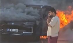 Park halindeki elektrikli otomobil alev aldı!