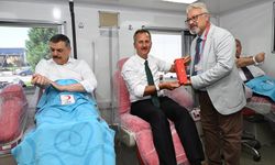 Çiftçi, Görgün ve Fidan’dan Kızılay’a kan bağışı