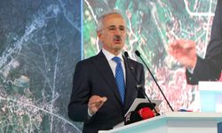 Uraloğlu Samsun’da: Ankara-Samsun 2,5 saate inecek