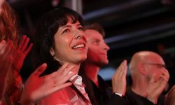 Berlin'de Sol Parti birinci çıktı: Elif Eralp'ten tarihi zafer açıklaması
