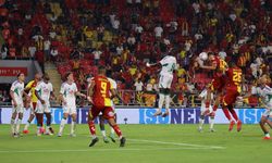 Göztepe, Çaykur Rizespor karşısında 2-2'yi buldu