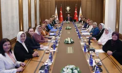 Saniye Bora Fıçı AK Parti’ye geçiyor! İlk görüntü geldi!