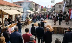 Seferihisar'da 9. Ata Ekmeği ve Armola Şenliği
