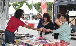 İzmir’de kitap şöleni
