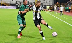 Bursaspor, Manisa FK’yı son dakikada devirdi
