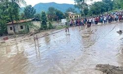 Nepal'deki sel felaketinde can kaybı 1451'e yükseldi