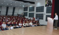 Ege Üniversitesi Tıp Fakültesinde ilk ders Prof. Dr. Yağdı’dan