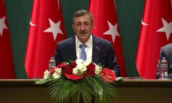 Cevdet Yılmaz OVP’yi açıkladı: Enflasyon tahmini yükseldi
