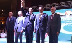 MHP İzmir’de Veysel Şahin yeniden il başkanı seçildi