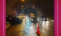 Bayraklı Tüneli’nde kaza: Sağ şerit trafiğe kapandı