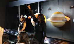 Astronot Aisha Bowe Çiğli’de öğrencilerle buluştu