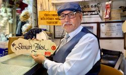 Okuma yazmada zorlandı, kaligrafi ustası oldu