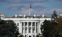 Trump duyurdu: Beyaz Saray Sözcüsü değişti!