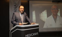 Prof. Dr. Arif Yüksel’in adı Medicana İzmir’de yaşayacak