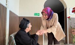 Menderes Belediyesi’nden huzurevi ziyareti