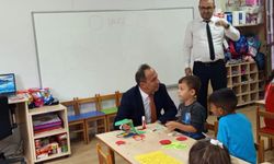 İlçe müdürü öğrencilerin oyununa ortak oldu