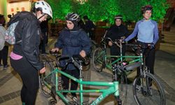 Görme engelliler Kültürpark’ta bisiklet sürdü