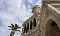 İzmir Saat Kulesi 125 yıldır zamana meydan okuyor