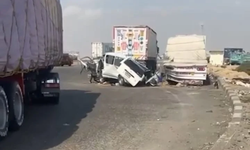 Mısır’da minibüs ile TIR çarpıştı: 10 ölü, 24 yaralı!