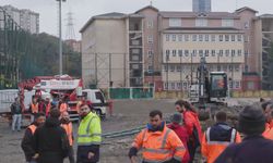Sarıyer Ayazağa’da riskli yapıların yıkımına başlandı