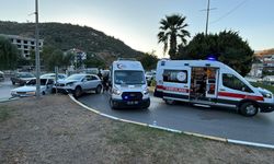 Söke’de iki otomobil çarpıştı: 2 yaralı