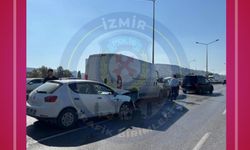 İzmir Mürselpaşa Bulvarı’nda kaza