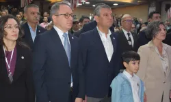Özgür Özel, YENİ Parti Manisa İl Kongresi'ne katıldı