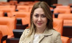 MHP’li Zühal Karakoç trafik kazası geçirdi