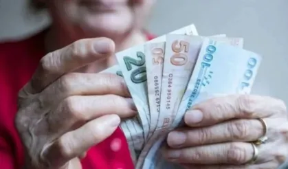 Emekliler müjde! SGK kayıtlarında gizli kalan 3 maaş hakkı açıklandı!