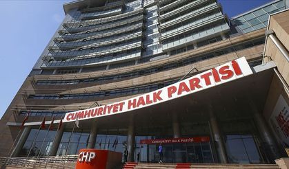 CHP, bir belediye başkanını partiden ihraç etti