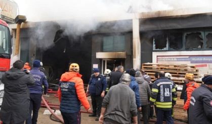 Kereste fabrikasında patlama sonrası yangın! 2 can kaybı, yaralılar var