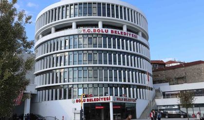 3 Belediye Başkan Yardımcısı tutuklanan Bolu Belediyesi’nde yeni atama