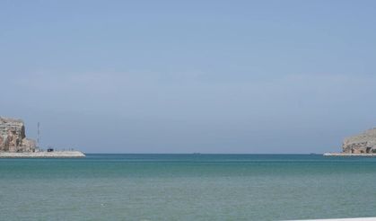 İran 'ateşkes bitti' dedi, Hürmüz Boğazı'nı tamamen kapattı!