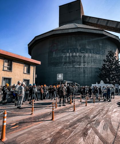 İzmir itfaiyesi olası yangınlara karşı harekete geçti