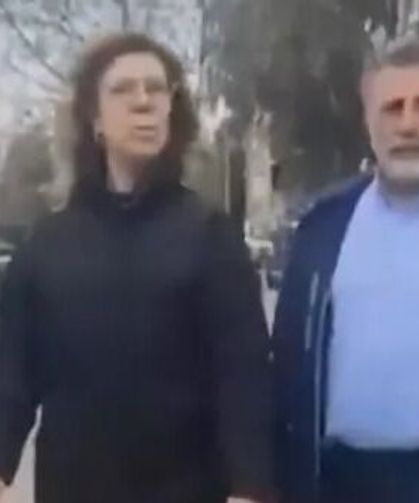 İzmir’de eski başkana sokakta protesto!