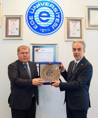 EÜ’de müzik köprüsü